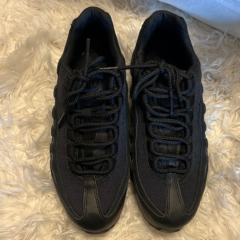NIKE AIR MAX 95